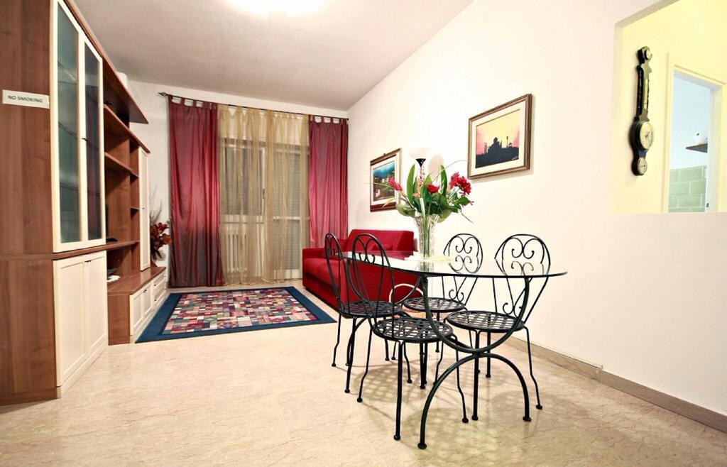 Сasa de vacaciones La Maison Rouge *
